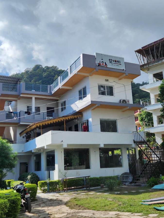 12 Monks Rishikesh Hostel Buitenkant foto